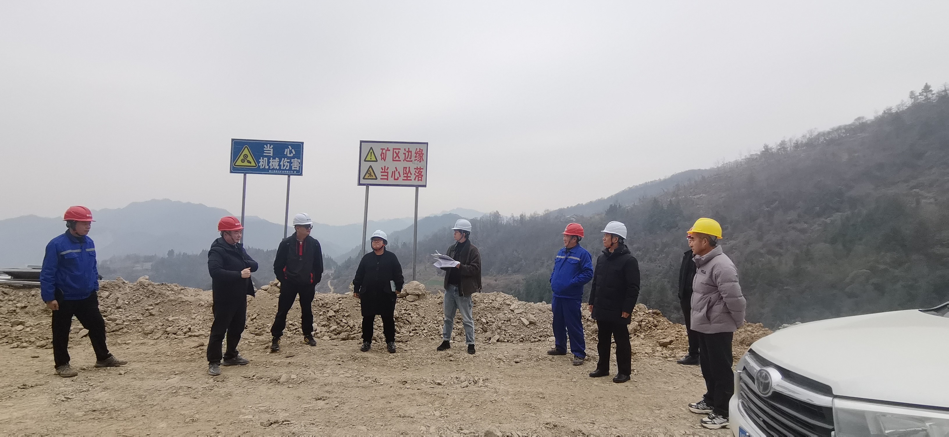 1738982092100849.jpg 4.jpg